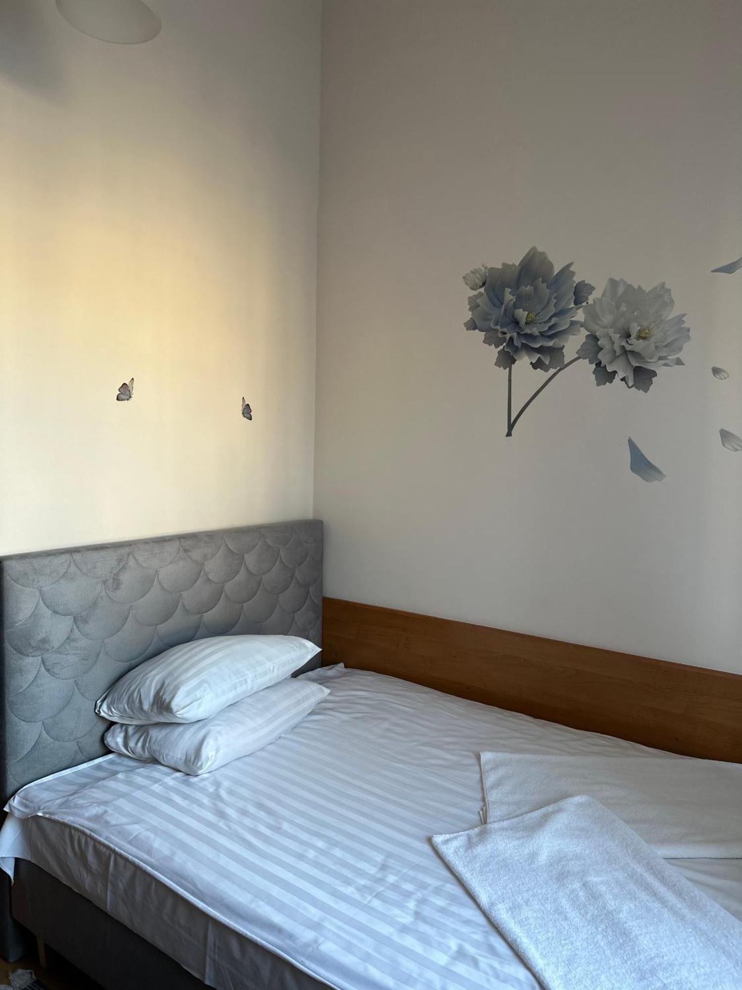 Hotel Haga ブィドゴシュチュ エクステリア 写真